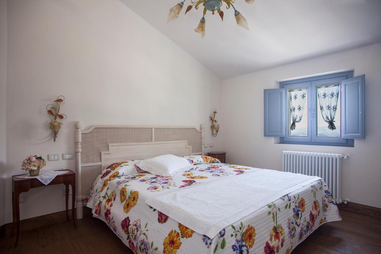 Podere La Contessa B&B Prato Kültér fotó